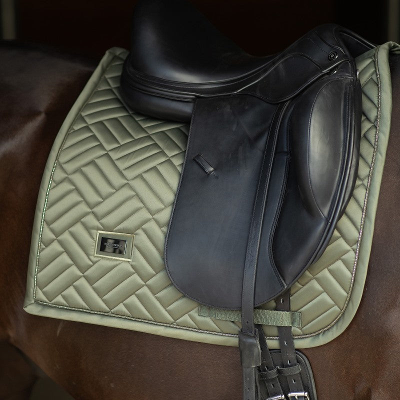 Equestrian Stockholm - Tapis de dressage Striking Valley Modern vert