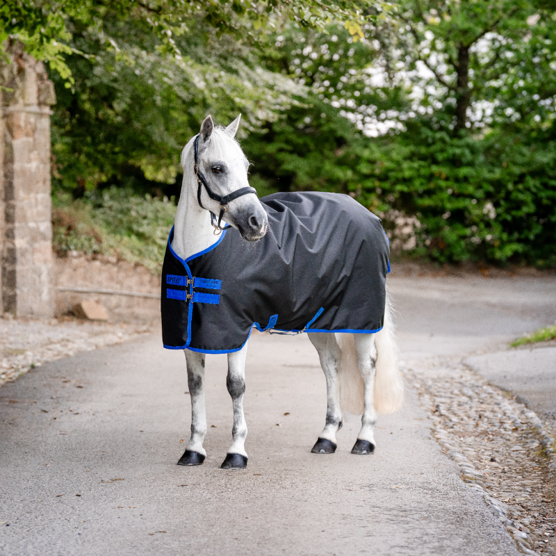 Horseware - Couverture d'extérieur Amigo Ripstop Pony Turnout noir/ classic blue 50g