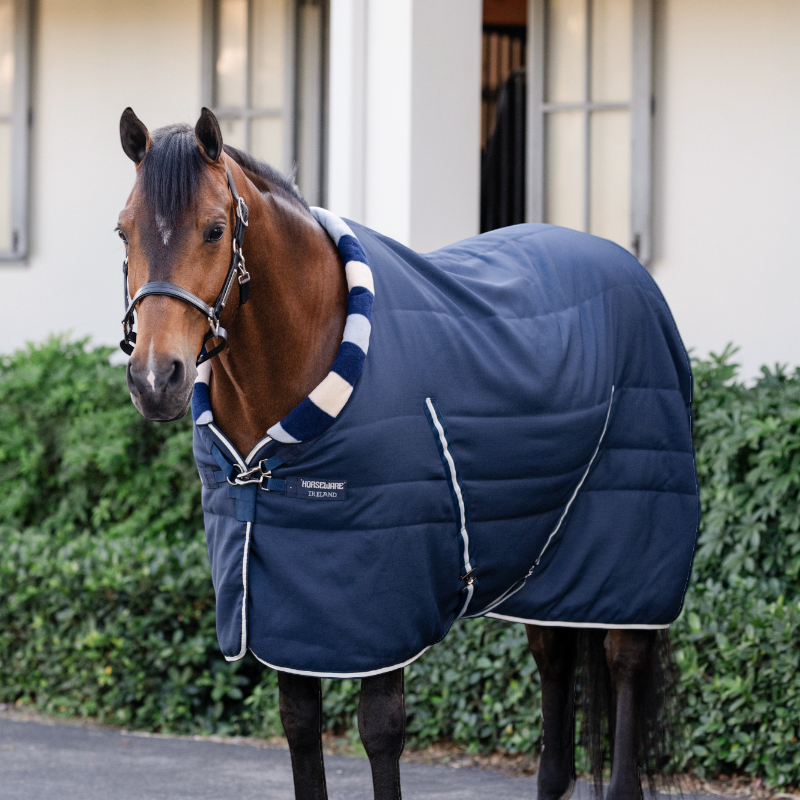 Horseware - Couverture de box Newmarket Cosy Stable witney navy 200g | - Ohlala