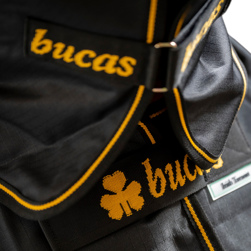 Bucas - Couverture d'extérieur Irish Turnout 300 noir/ gold couvre cou amovible 300g