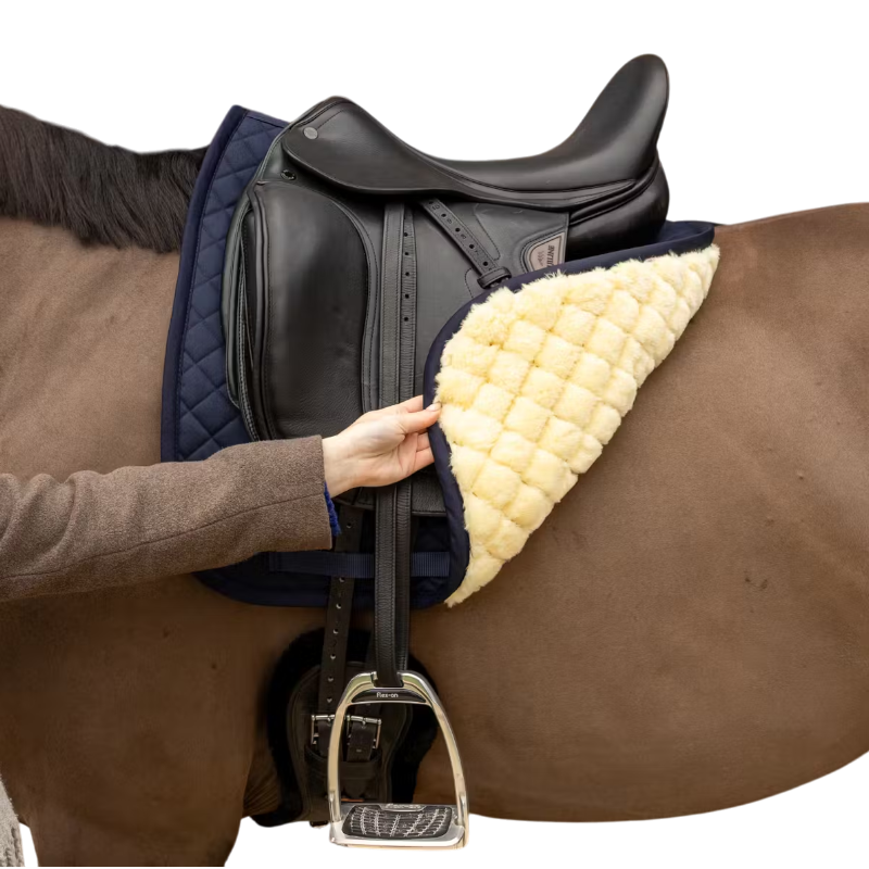 Kentucky Horsewear - Tapis de dressage Diamond doublé mouton synthétique marine