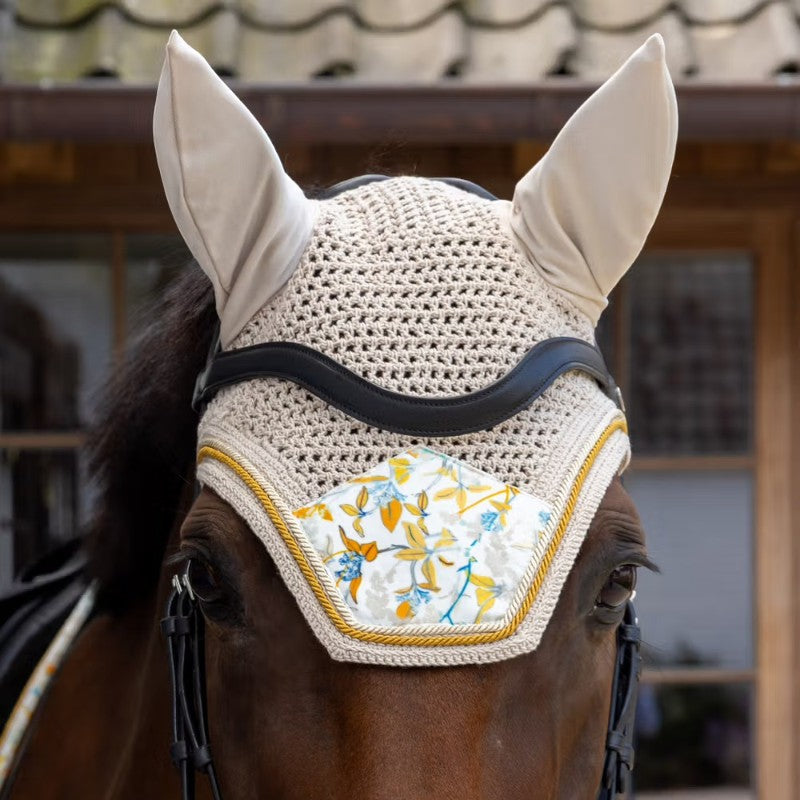 Kentucky Horsewear - Bonnet pour chevaux Wellington Velvet Printing spring leaves whispers marron/ blanc