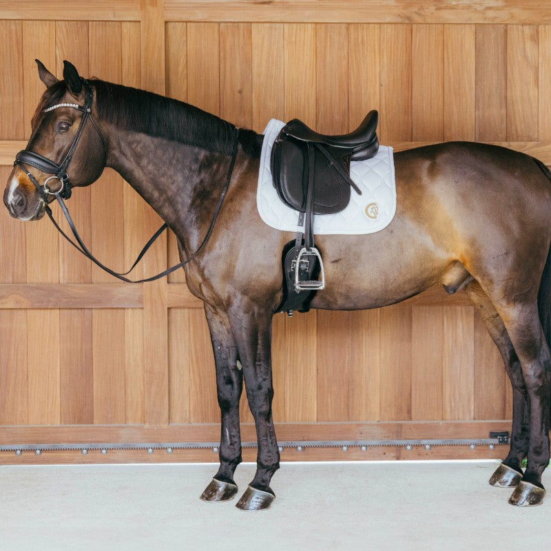 Kentucky Horsewear - Tapis de dressage Wave 3D logo blanc | - Ohlala