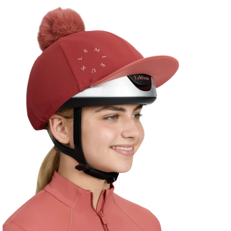 LeMieux - Toque de casque à pompon amovible Classique russet