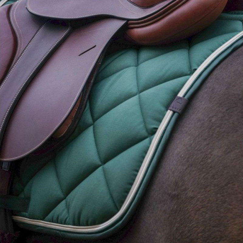 Equithème - Tapis de selle Classic vert foncé | - Ohlala