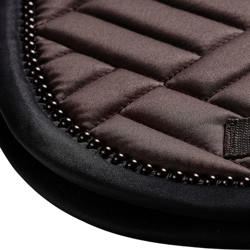 Equestrian Stockholm - Tapis de dressage Modern Mocha marron