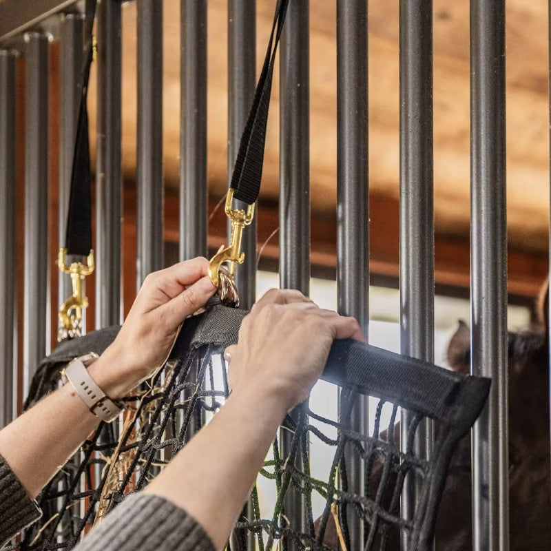 Grooming Deluxe - Filet à foin carré Easy Fill noir 4,5cm