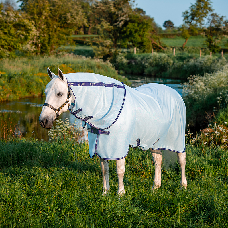 Horseware - Couverture anti-mouches Amigo XL Bug Rug azur/ bleu/ ivoire | - Ohlala