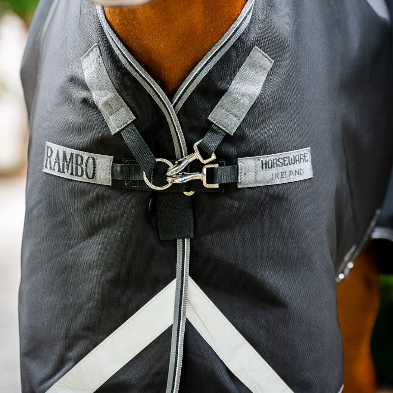 Horseware - Couverture d'extérieur Rambo Supreme Turnout Plus noir/ thunderstorm grey/ silver 250g