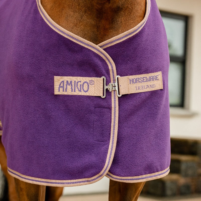 Horseware - Couverture polaire Amigo Fleece Cooler winterberry et taupe