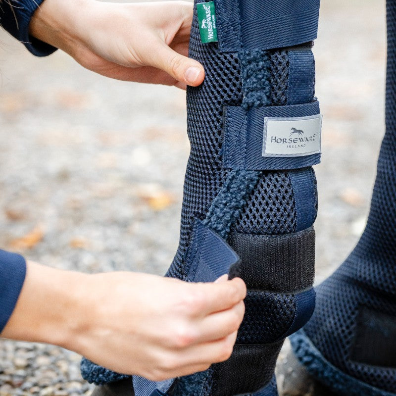 Horseware - Guêtres fermées de protection Show Ready marine/ argent