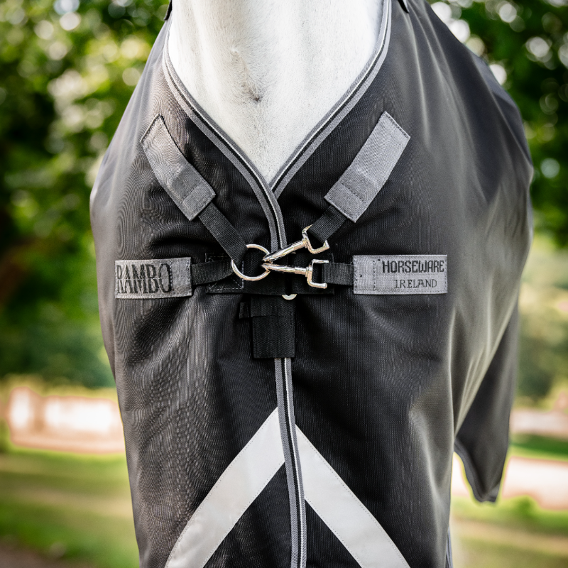 Horseware - Couverture d'extérieur Rambo Turnout VL noir/ thunderstorm grey/ argent 250g