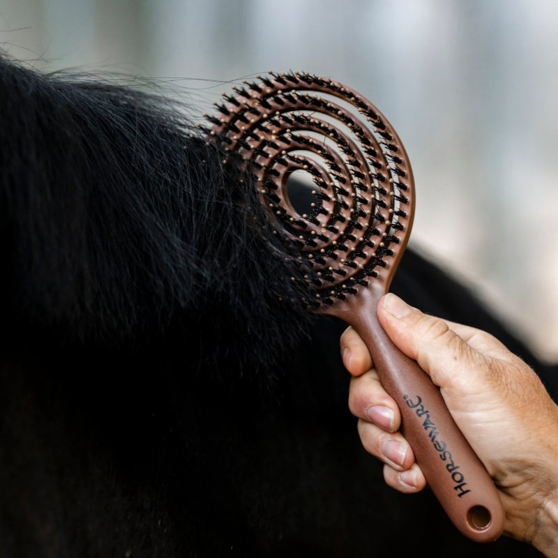 Horseware - Brosse à crins Mane wood effect | - Ohlala