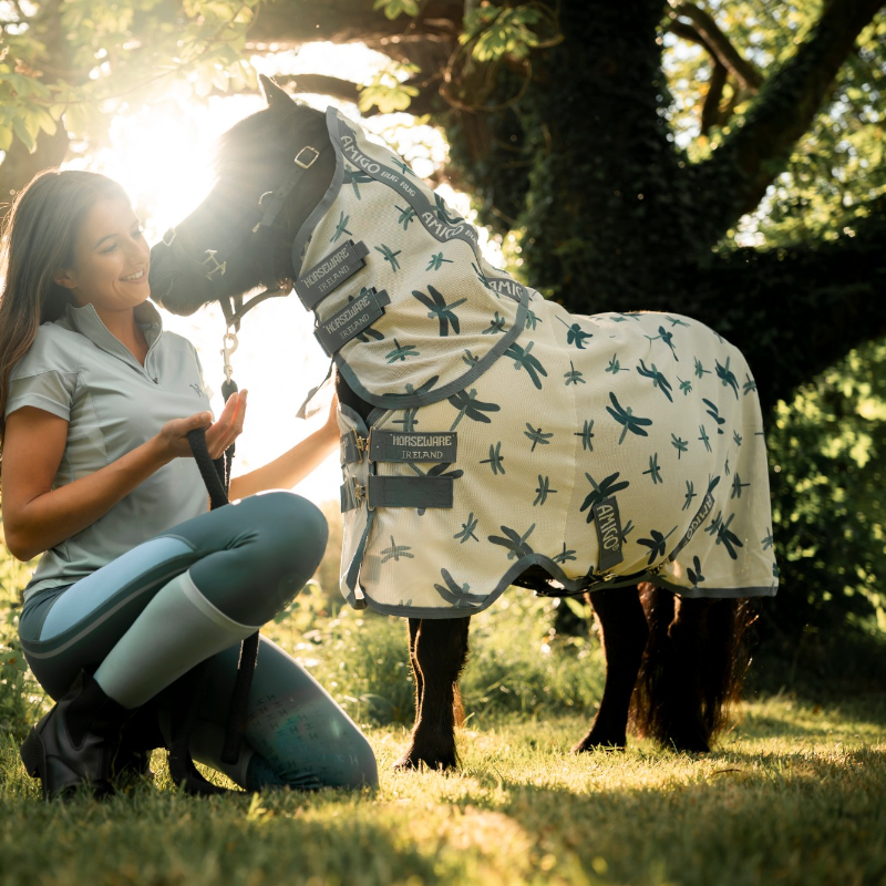 Horseware - Vliegendeken Amigo Bug Rug Plus Petite dragonfly print/ zilver/ blauw/ salie | - Ohlala