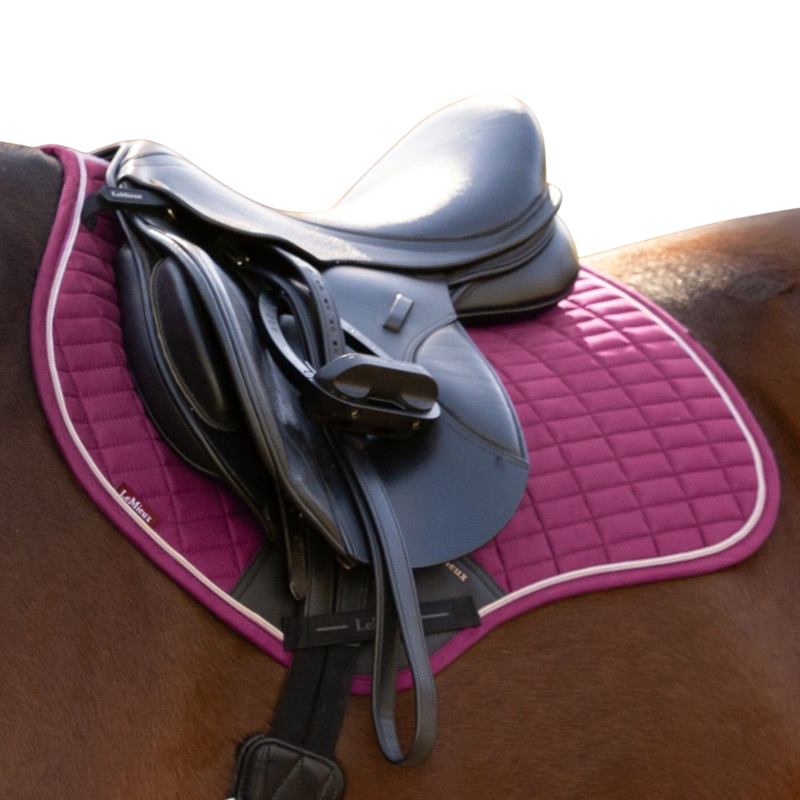 LeMieux - Tapis de selle Suede Close Contact Square blackberry