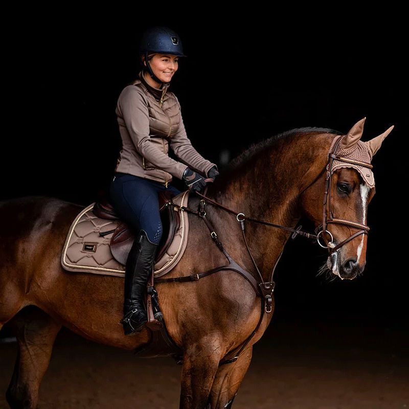 Equestrian Stockholm - Bonnet pour cheval Champagne | - Ohlala