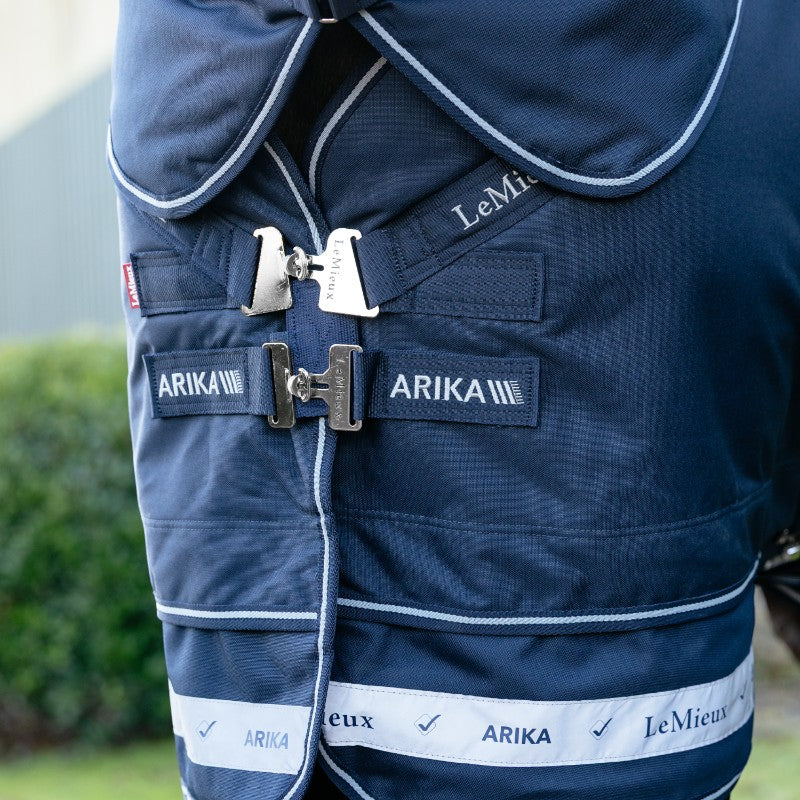 LeMieux - Couverture Arika Storm-Tek marine 200g | - Ohlala