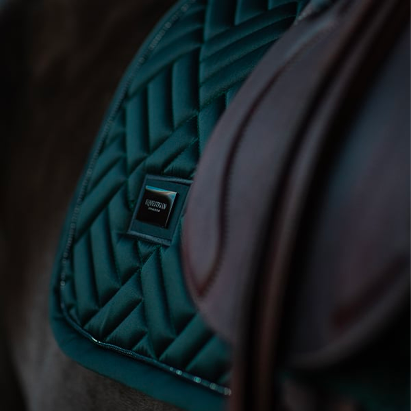 Equestrian Stockholm - Tapis de selle Dramatic Monday Modern | - Ohlala