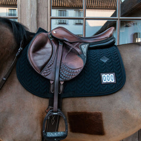 Kentucky Horsewear - Tapis de selle Fishbone Competition noir | - Ohlala